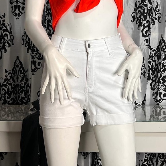 FN High Waisted Shorts - Picture 1 of 3